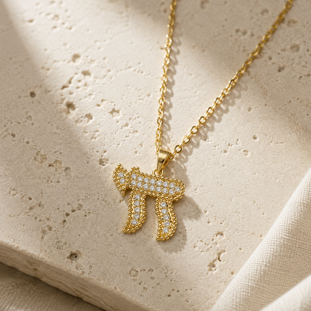 Perlée Chai Necklace - Pavé